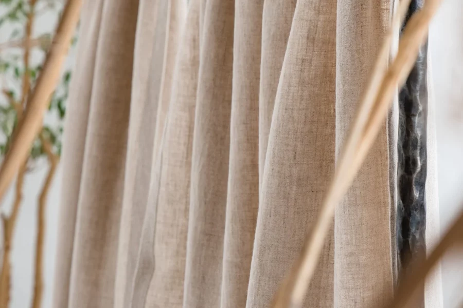  The Guide on How to Wash Linen Curtains: