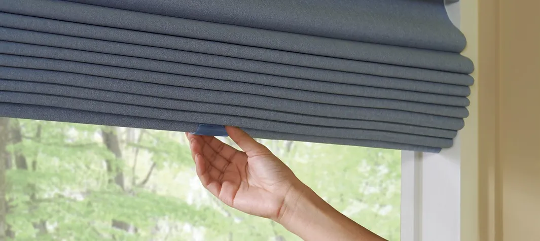 How to Pull Down Blinds That Are Stuck