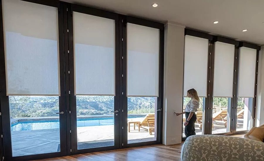 12 Benefits of Motorized Blinds for Sliding Glass Doors