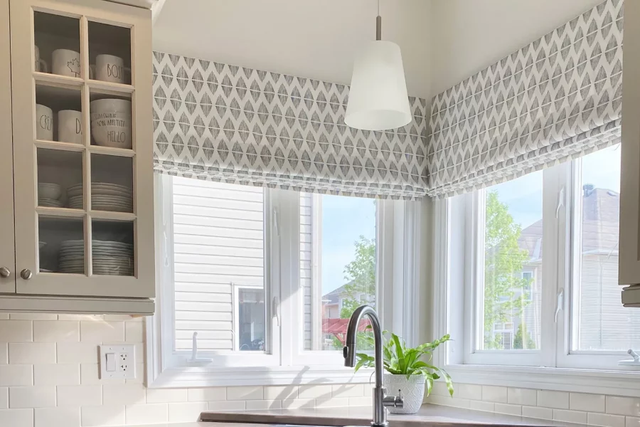 Can You Put Roman Shades Over Blinds?