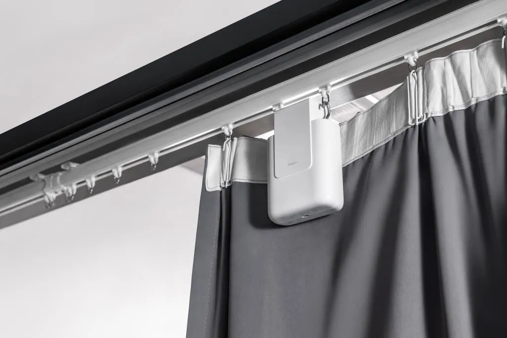 What are Smart Curtains and how do they work