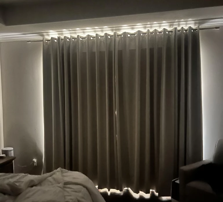 Block Light From The Top And Sides Of Curtains