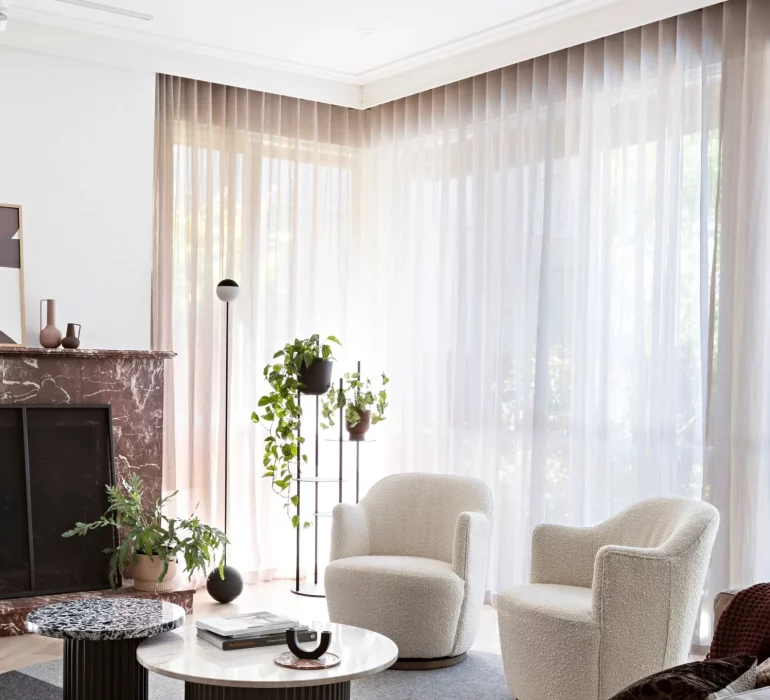 How to Mix and Match Curtains for a Modern Look
