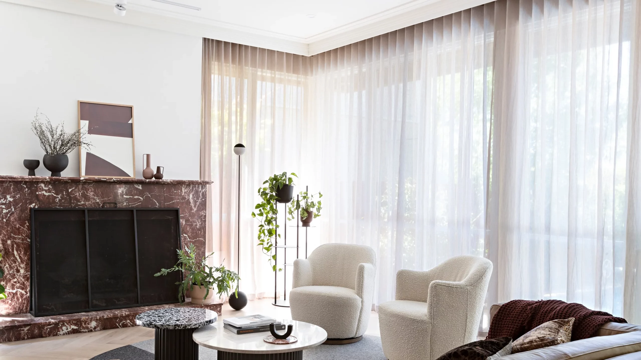 How to Mix and Match Curtains for a Modern Look